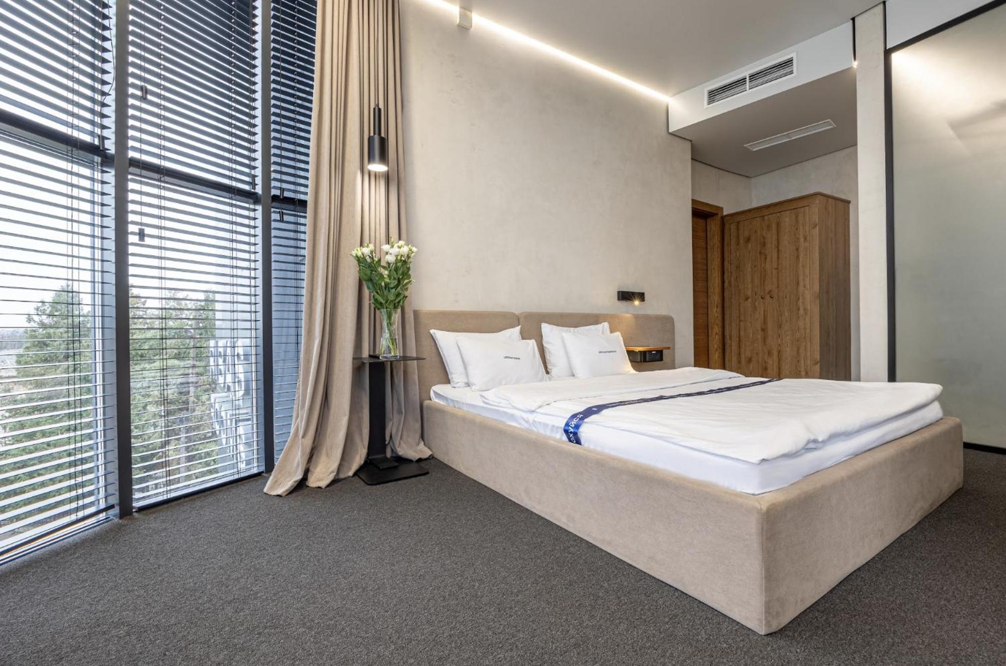 Ribas Rooms Lutsk Exterior photo